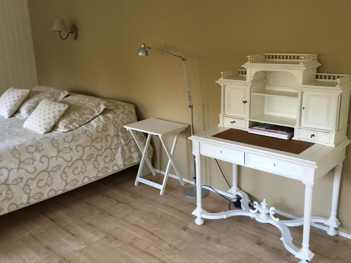 Hoellenmuehle Bed & Breakfast At The Mill Pond Hessisch Oldendorf ภายนอก รูปภาพ